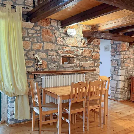 Awesome In Marčana